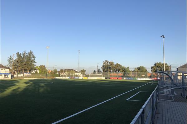 Rénovation terrain de football synthétique FC Eupen - Sportinfrabouw NV